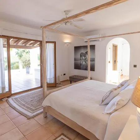 Villa Casa Felles - *